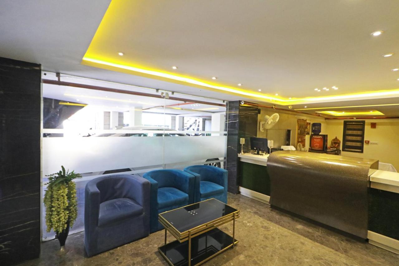 The Ivy Grand Hotel In City Centre With Free Secured Parking New Delhi Exterior photo